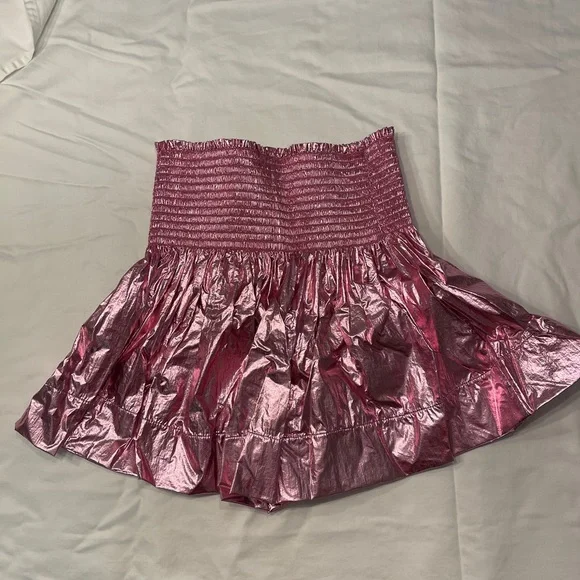 Koch “The Erica Skirt” size small. Color is Pink Parade. New with removed tag.